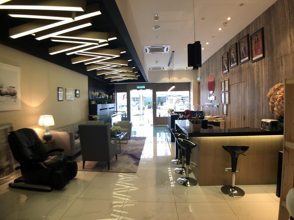 Kyoto Boutique 3*